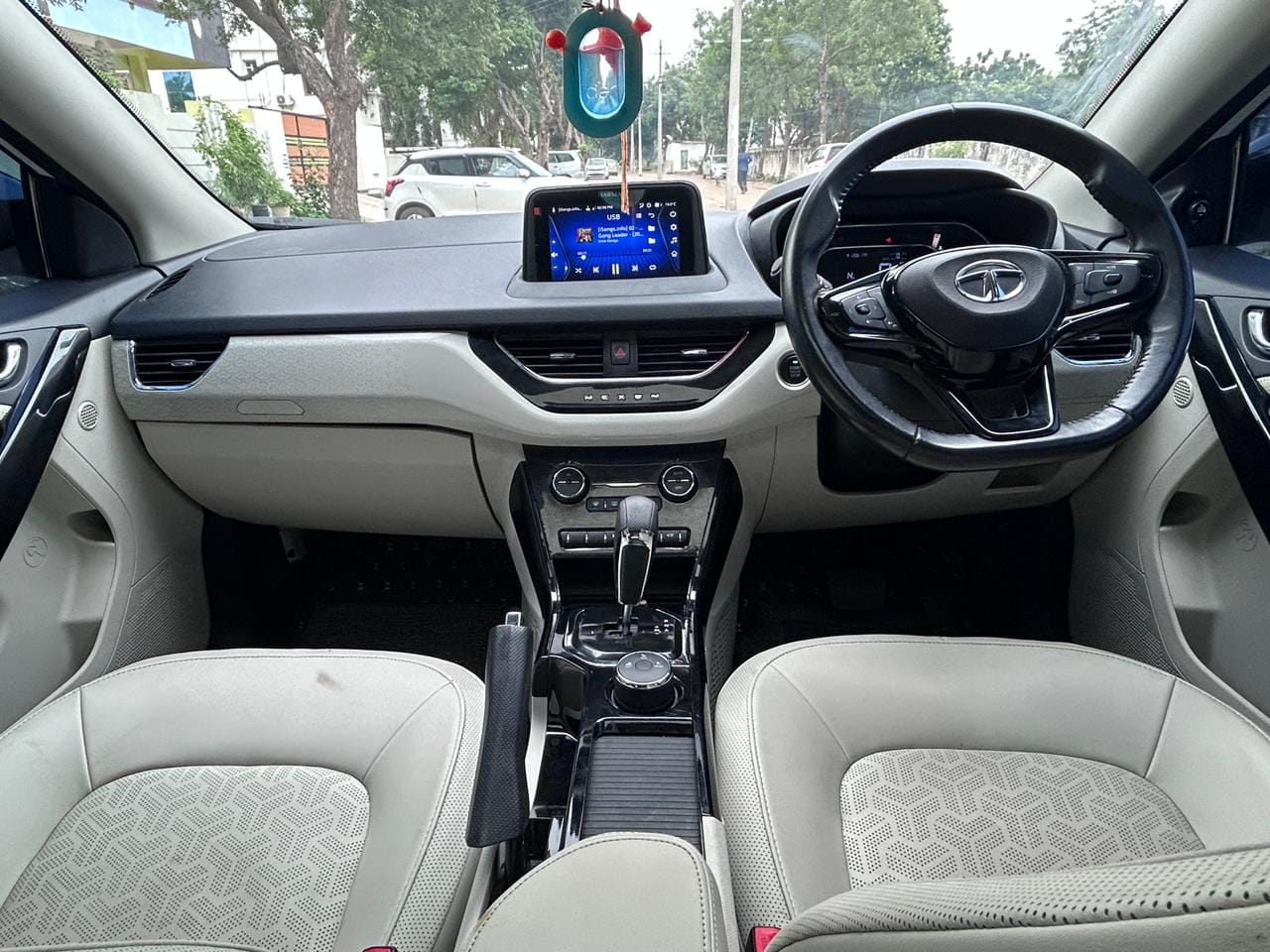 Vehicle for sale at proddatur Shriram Automall
