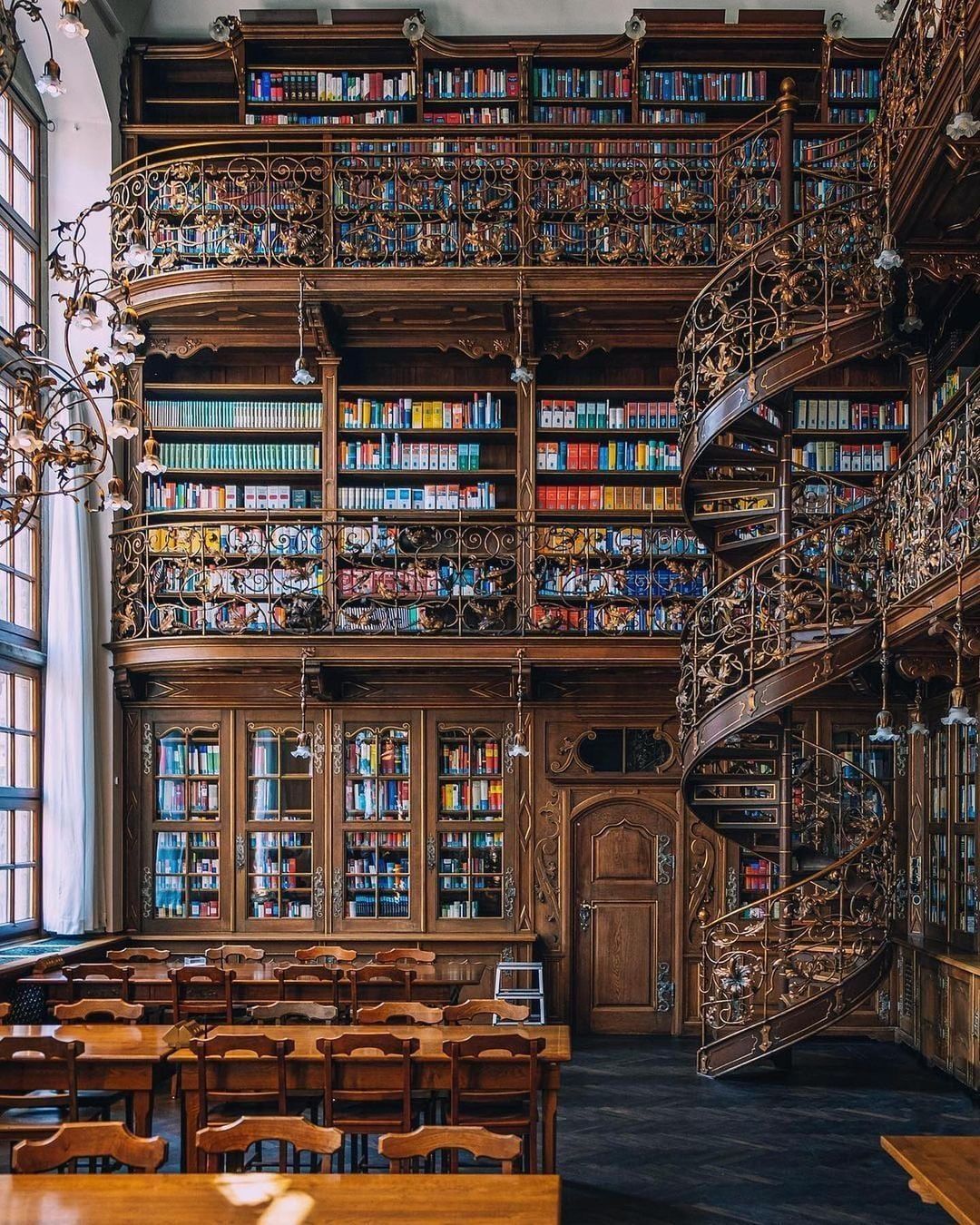Pretty Libraries Futuristic Libraries: Step Inside The World's 15 Most