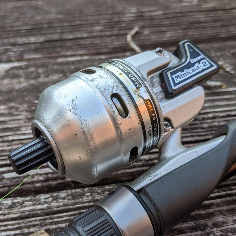 abu garcia cardinal z baitcaster AbuGarcia III S2000 Spinning Reel with Thread : Sports & Outdoors the line runs nicely Recommended+line_specs020:6 - 10 kg Hercules Super Tough Braided Color:Brown Crawfish