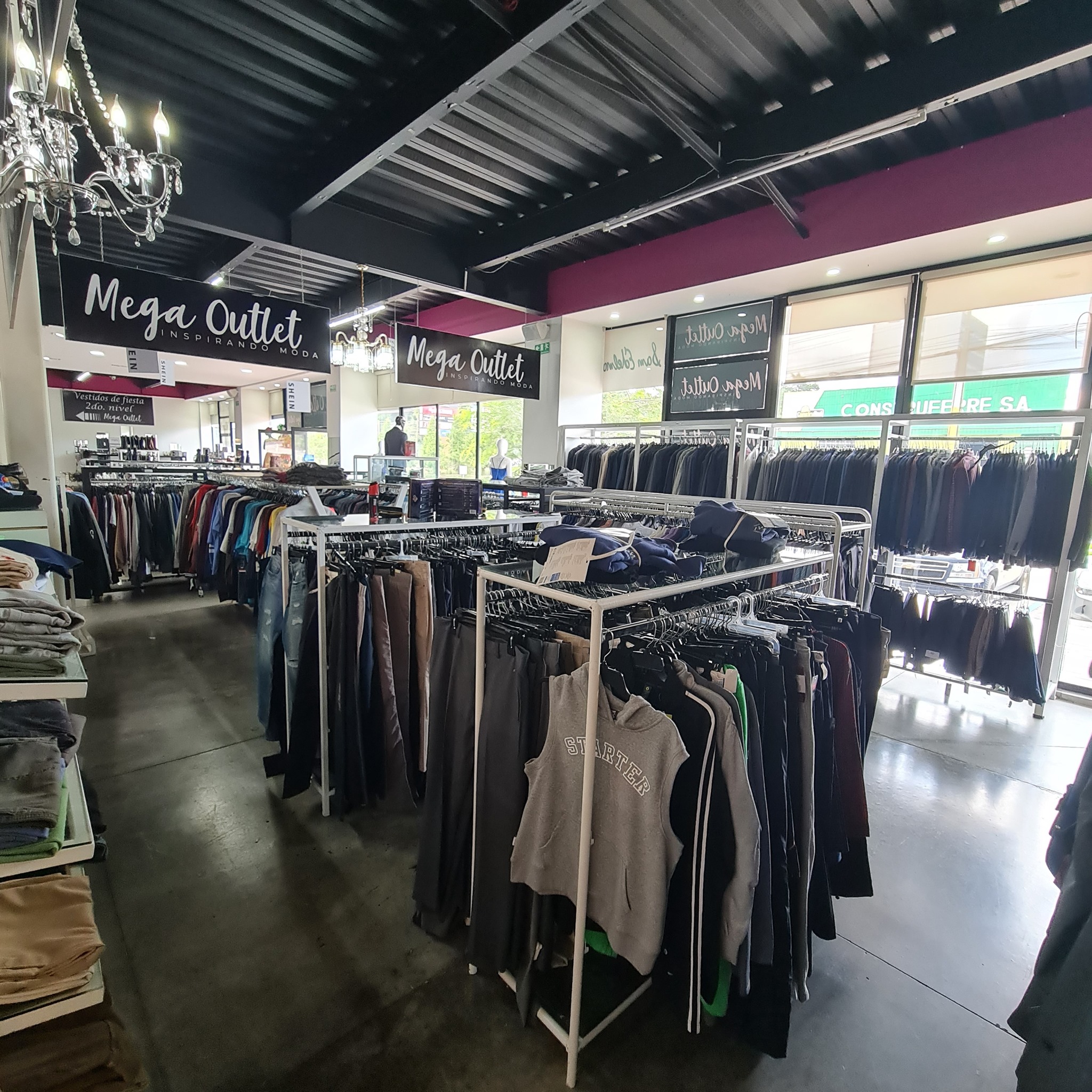 ¿Ya conoces nuestra nueva... - Mega Outlet / Inspirando Moda