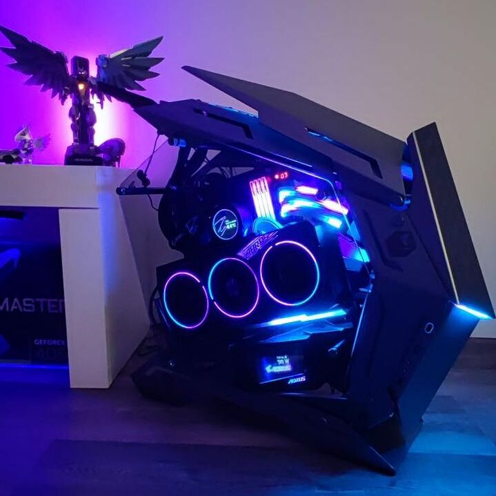 AORUS - Check out this awesome PC build! 🌀🎮 What do you...