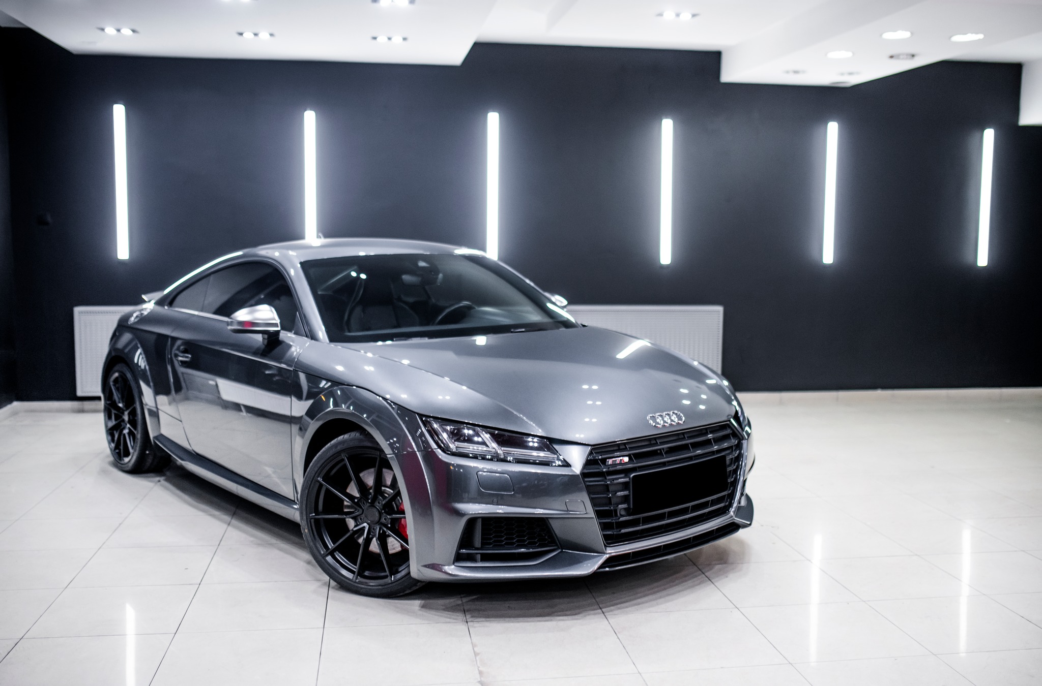 NEW FLOW FORMED JR-Wheels SL02 - Audi TT S Size: 19x8,5 Available