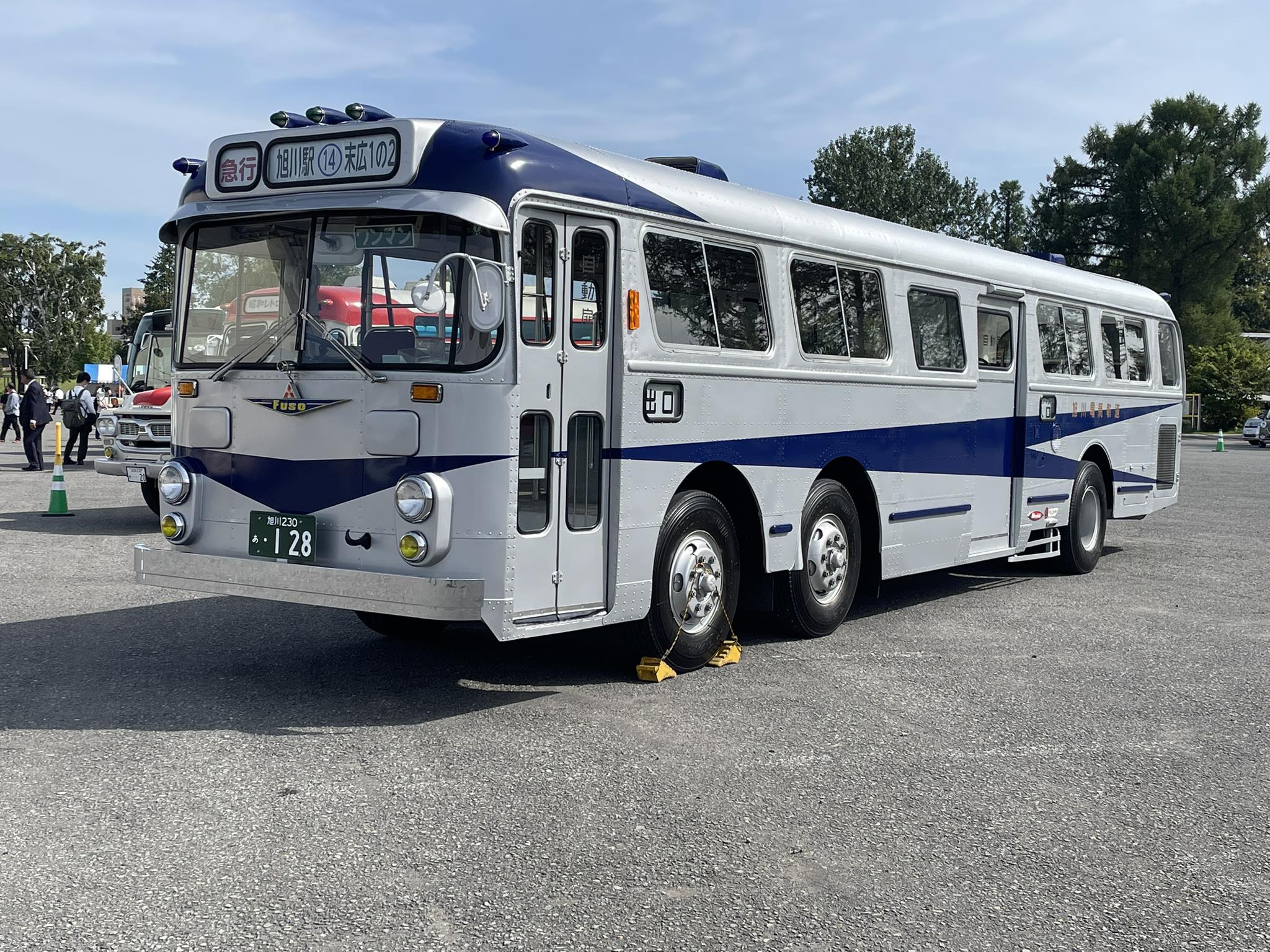 旭川電気軌道 三菱ふそうMR430 1963年式 呉羽自動車工業 全長 11980mm 