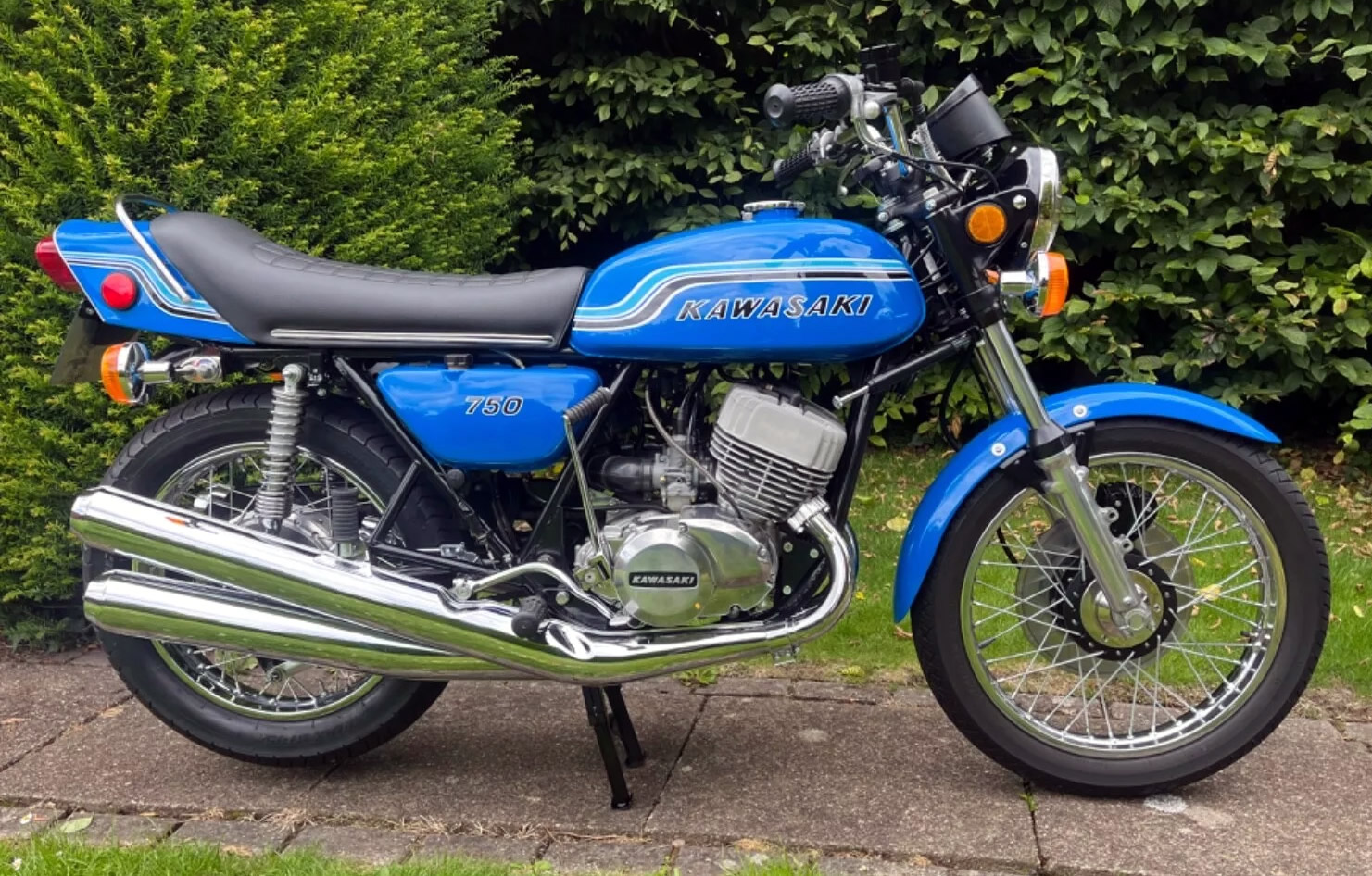 Ad - 1972 Kawasaki 750 H2. Love a big triple 😍 - On eBay here