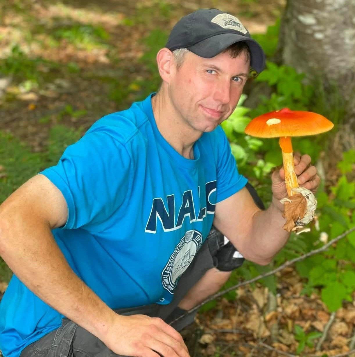 First time finding the rare Umbrella Polypore! (Polyporus umbellatus ...