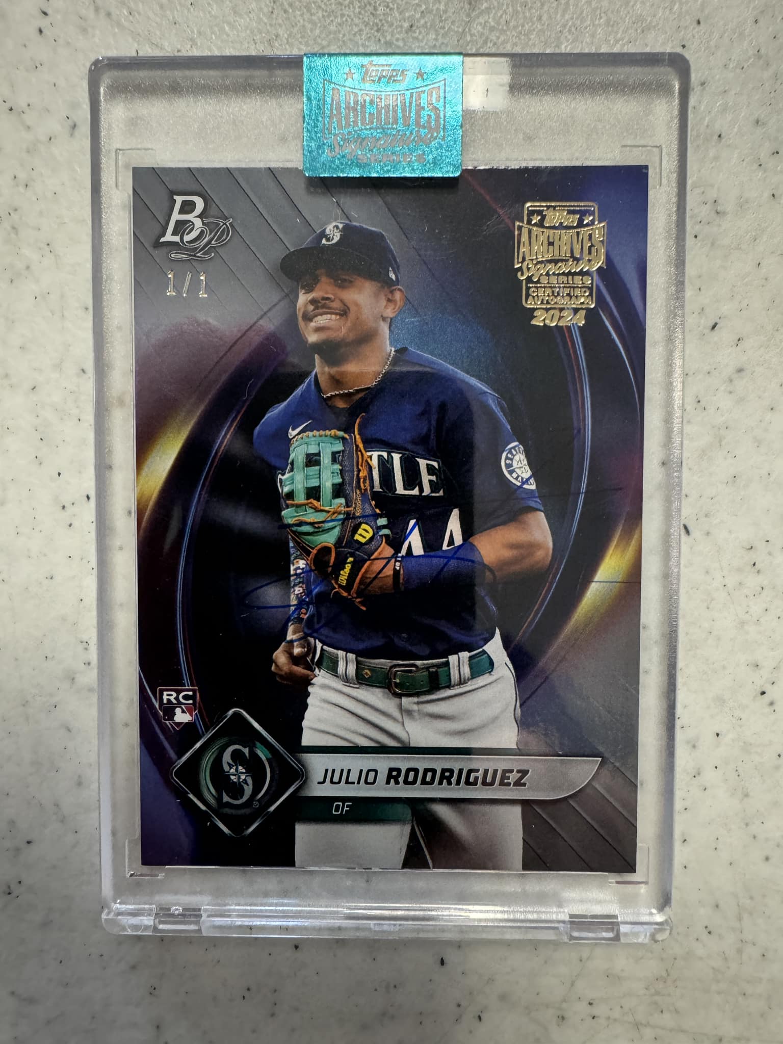 SSP of Julio Rodriguez out of 2022 Topps Update hobby box pulled 