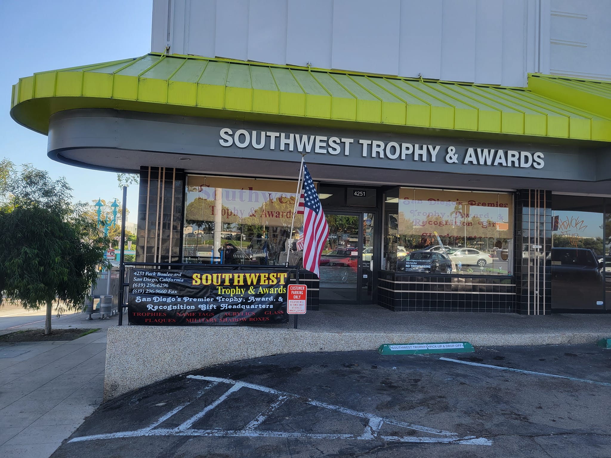 Southwest Trophy & Awards | San Diego CA