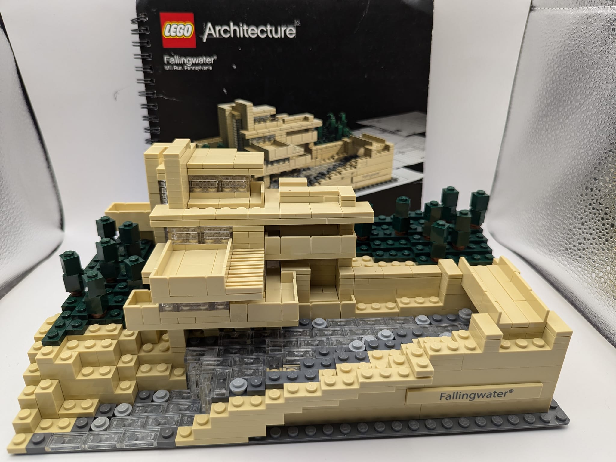 Lego Fallingwater model inspired by Frank Lloyd Wright