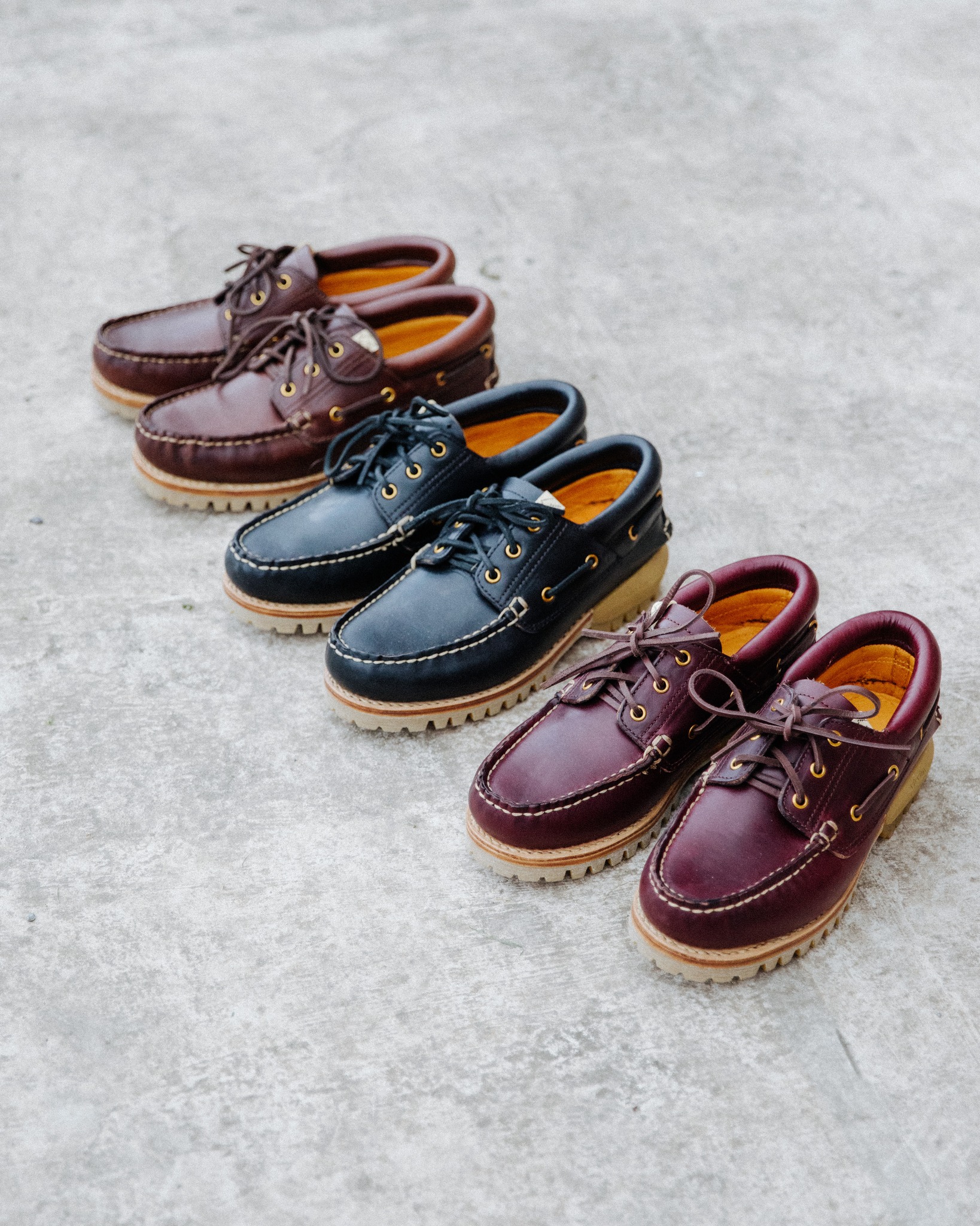 visvim UTE MOC TRAINER-FOLK (VEGGIE SUEDE)