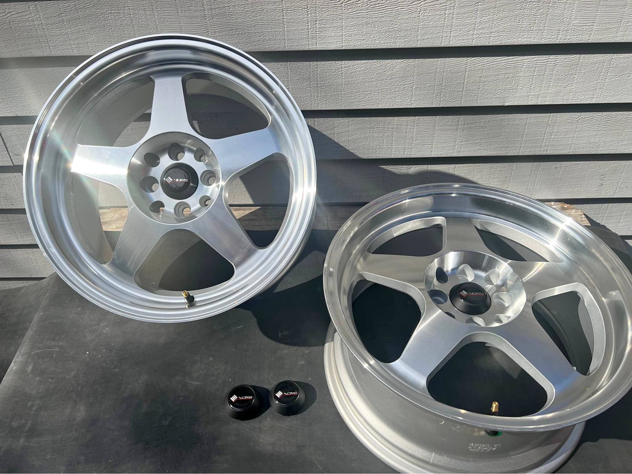 4 lug universal rim they are 17 - Car Wheels, Tires & Parts - Reading ...