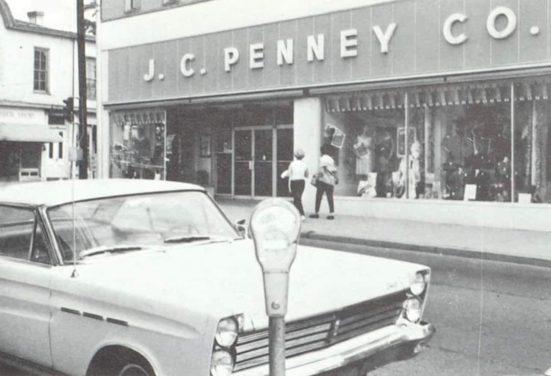 JC Penney in Milford, DE during 1969! #rememberwhenDE
