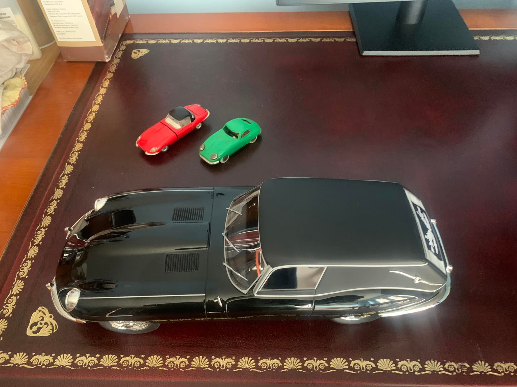 Harold's Jaguar E-Type hearse models by Schuco