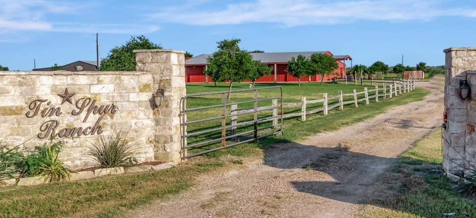 Tin Spur Ranch | Inez TX