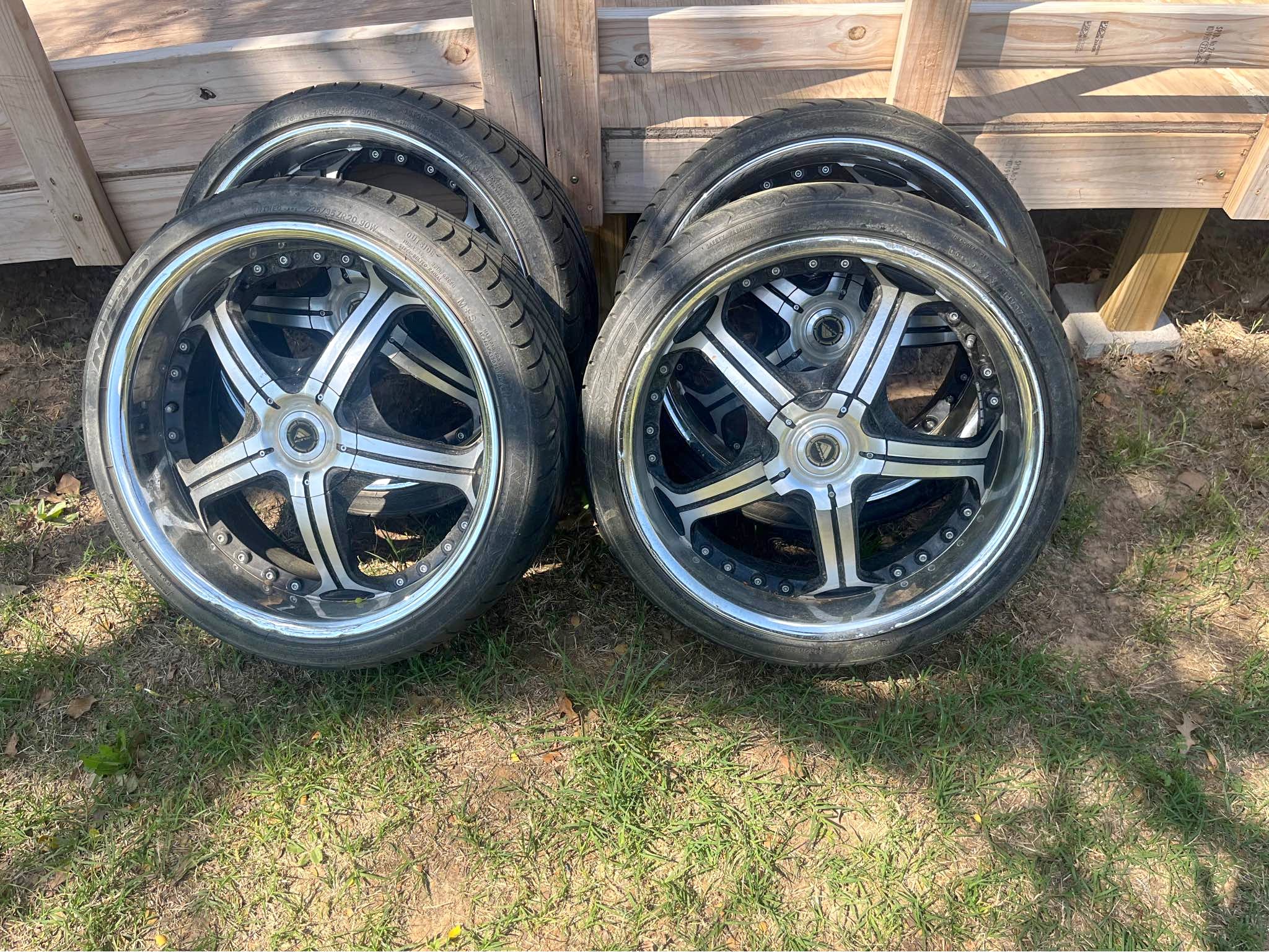 20” Velox Rims w/ Nitto tires - Car Wheels, Tires & Parts - Decatur ...