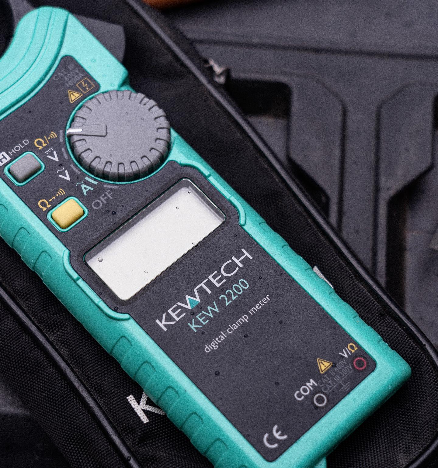 ⚡ KEW 2056R – Accurate AC/DC Measurement Made Easy! Get precise 