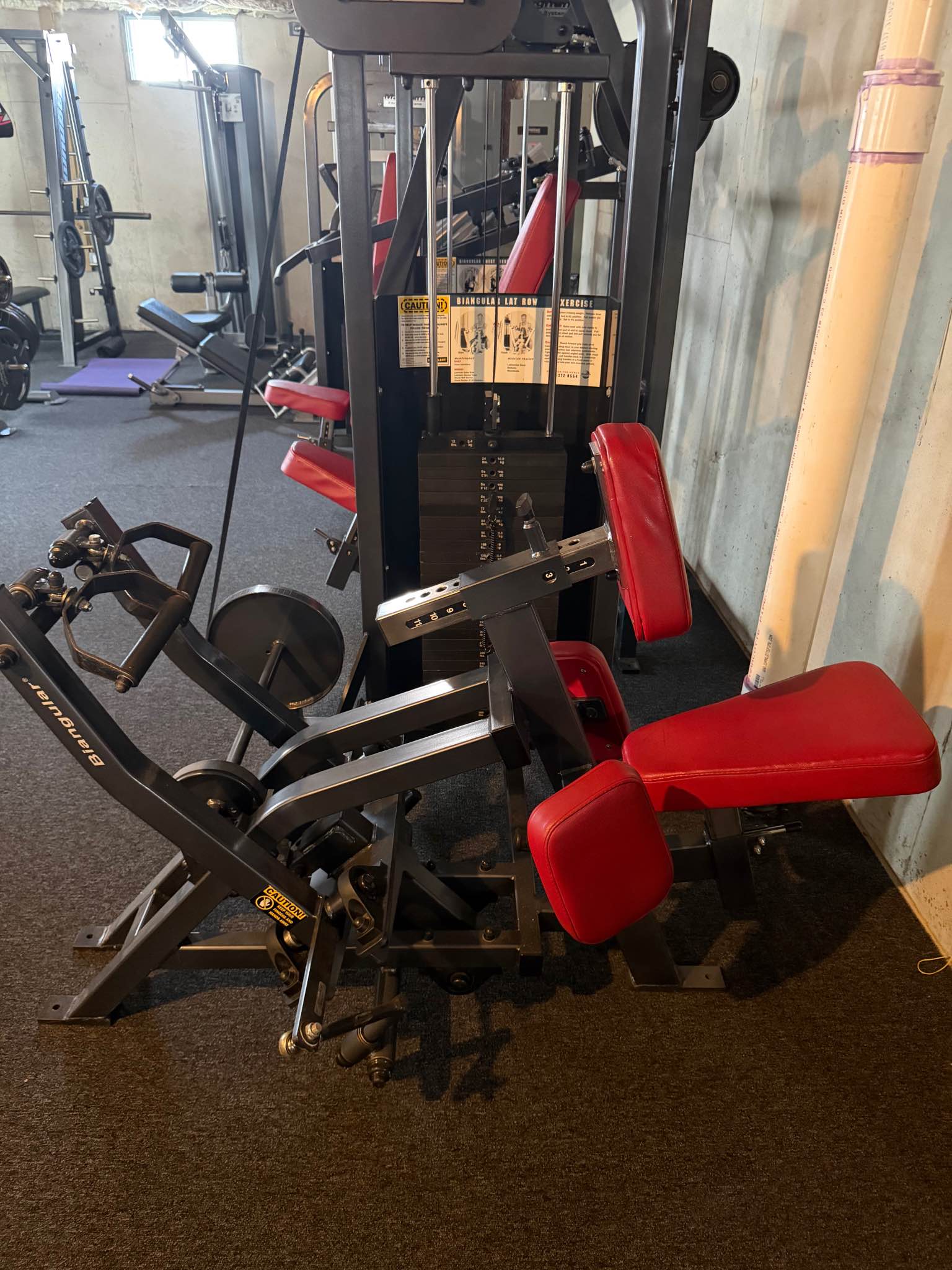 Magnum Commercial Lat Pulldown / Seated Row Machine – Biangular Gym ...