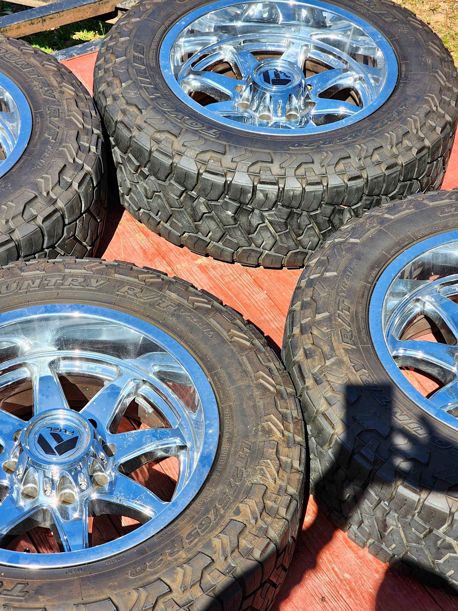 Ford F250 8 Lug Chrome Fuel Hammer Rims & Tires - Car Wheels, Tires ...
