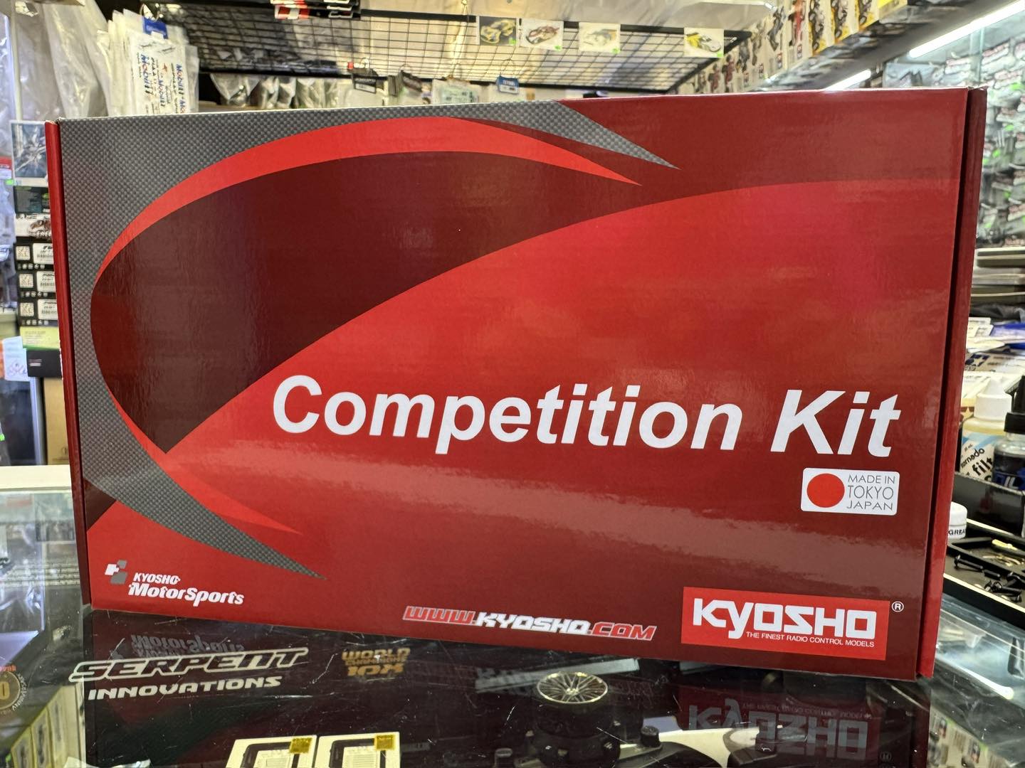 KYOSHO 33217 V-ONE R4 EVO.3 4WD 12 Engines GP Car Kit