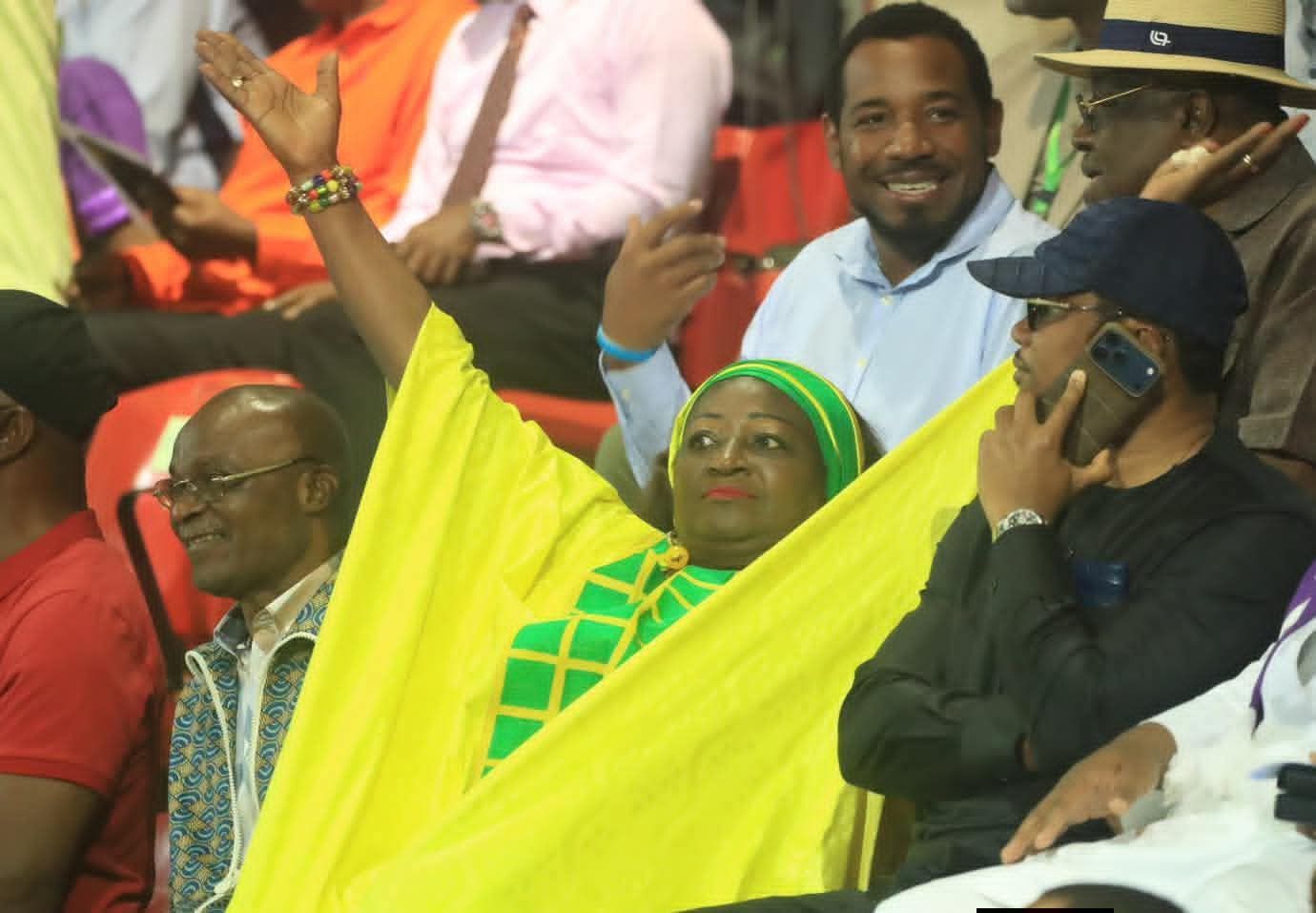 ICI SPORT - La joie de la ministre Célestine Ketcha... | Facebook