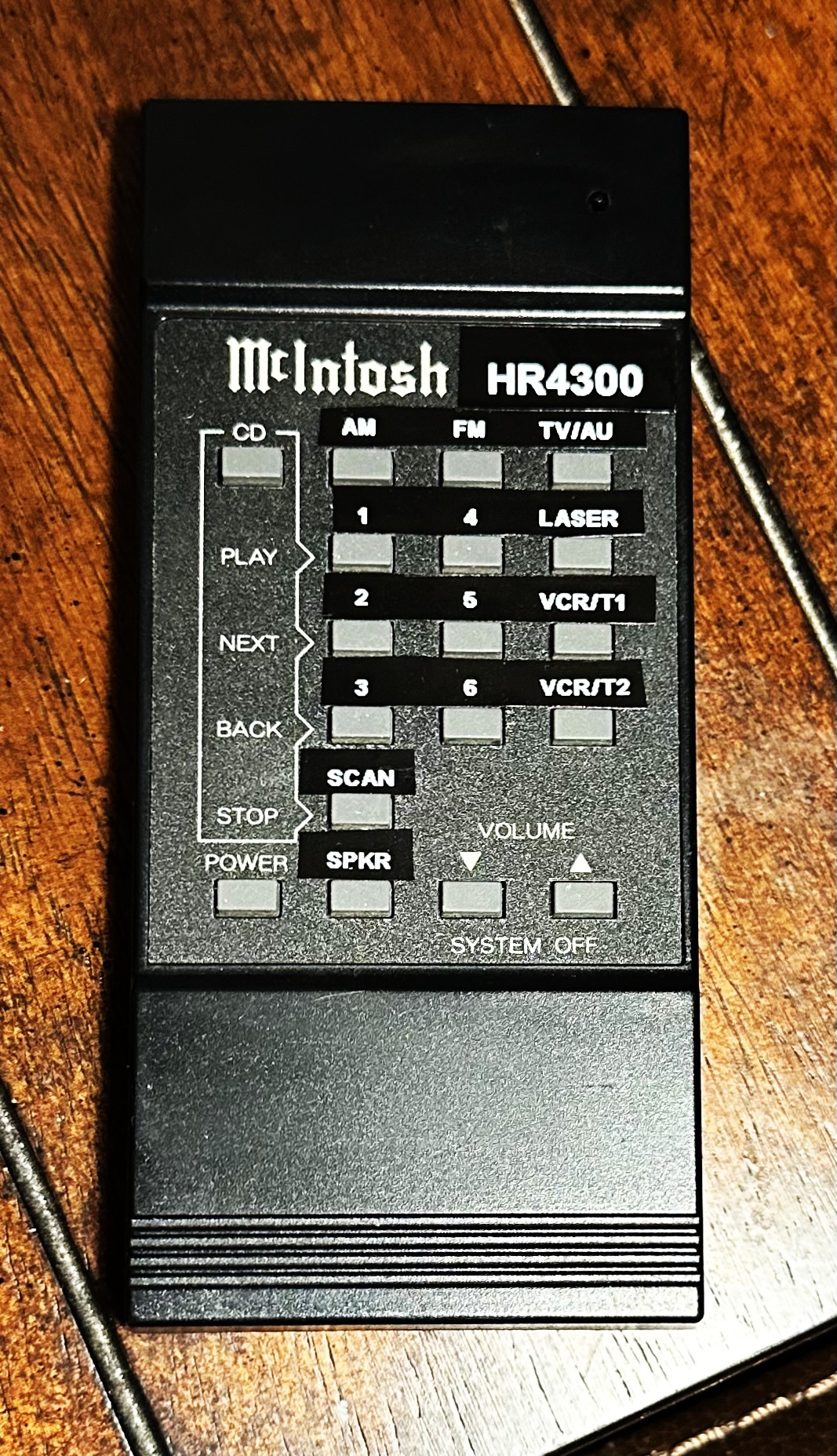 McIntosh C2700 HR085 remote controller programming