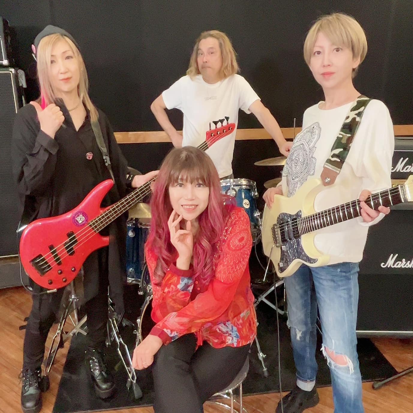 ピンク サファイア バンド