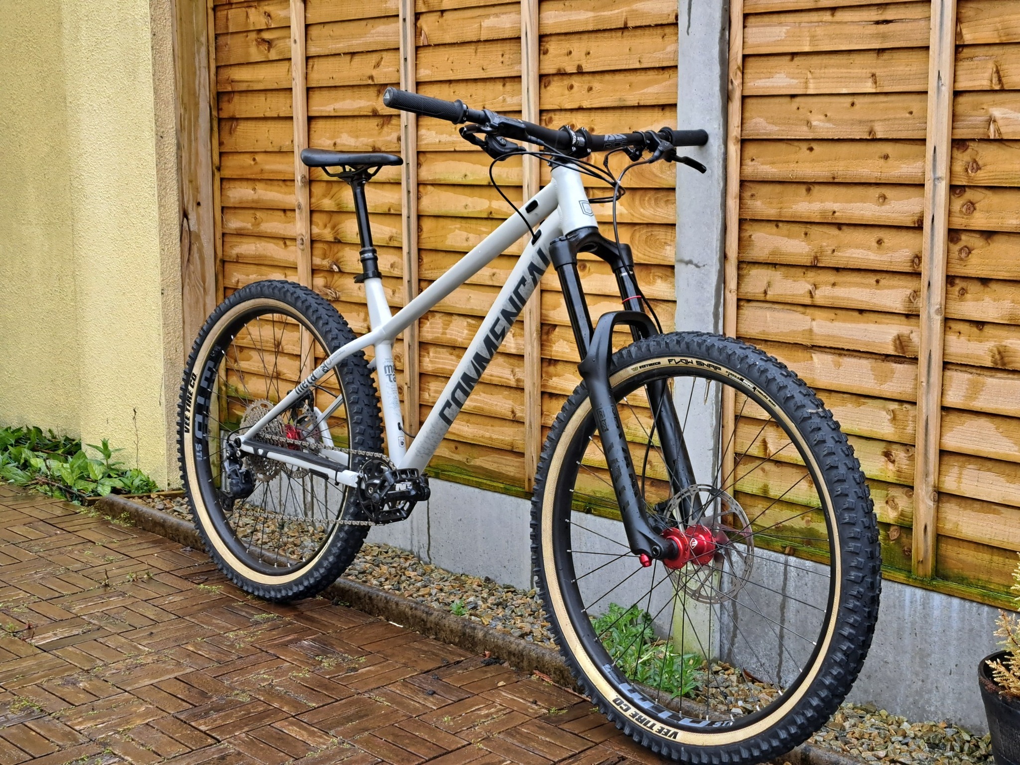 Commencal Meta HT AM 2020 27.5