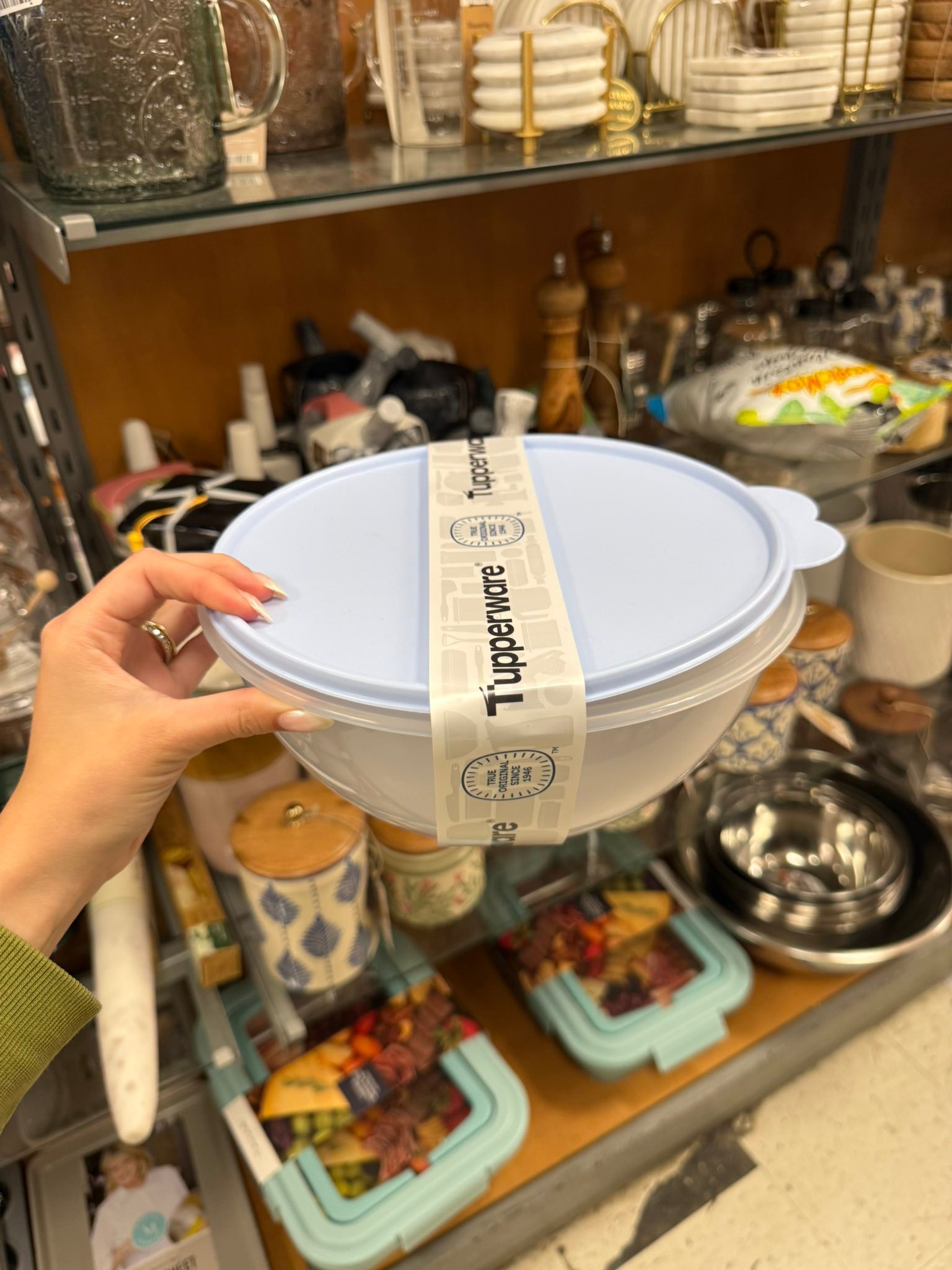 WOW! Look at all of this Tupperware at TJ MAXX I can't believe it!😱