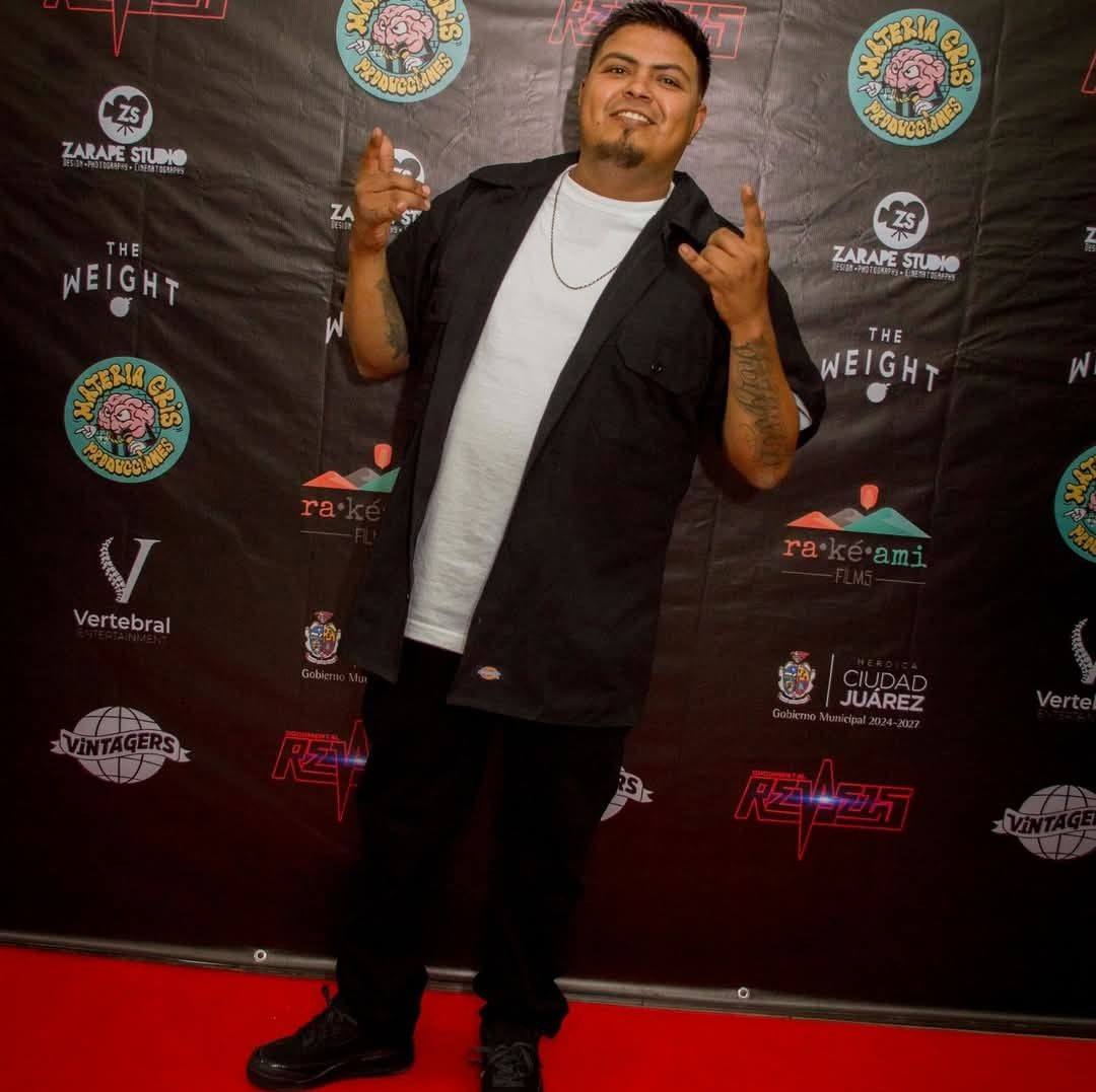 Daick Vazquez - Echando porro 🫡 con los Iluminatik | Facebook