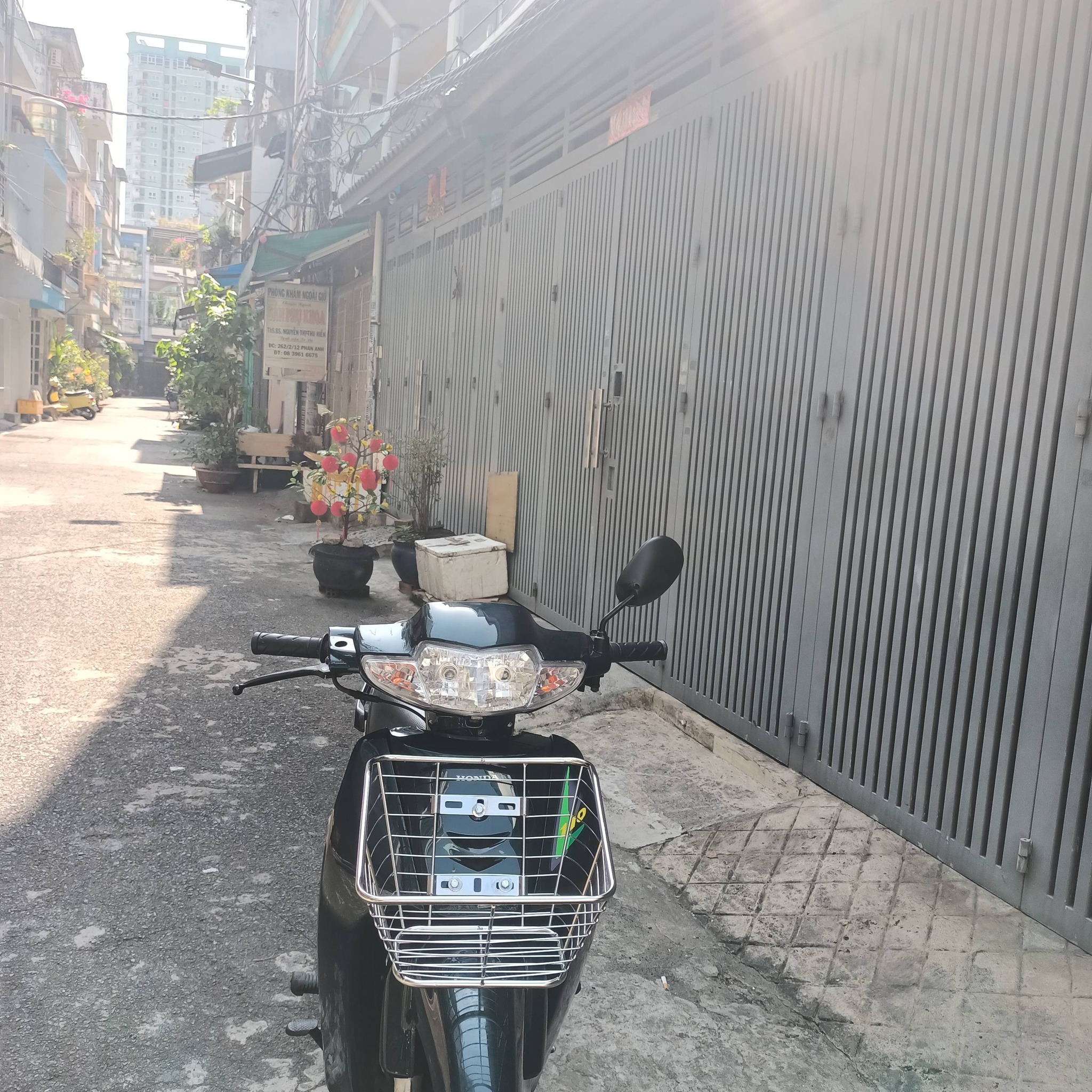 Nhà mình cần bán xe wave ZX HQ màu xanh bánh mâm thắng đùm bstp,xe
