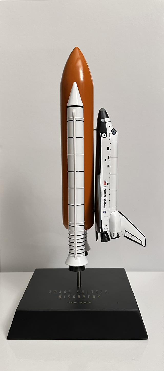 1/100 Space Shuttle Endeavour Card Model Update