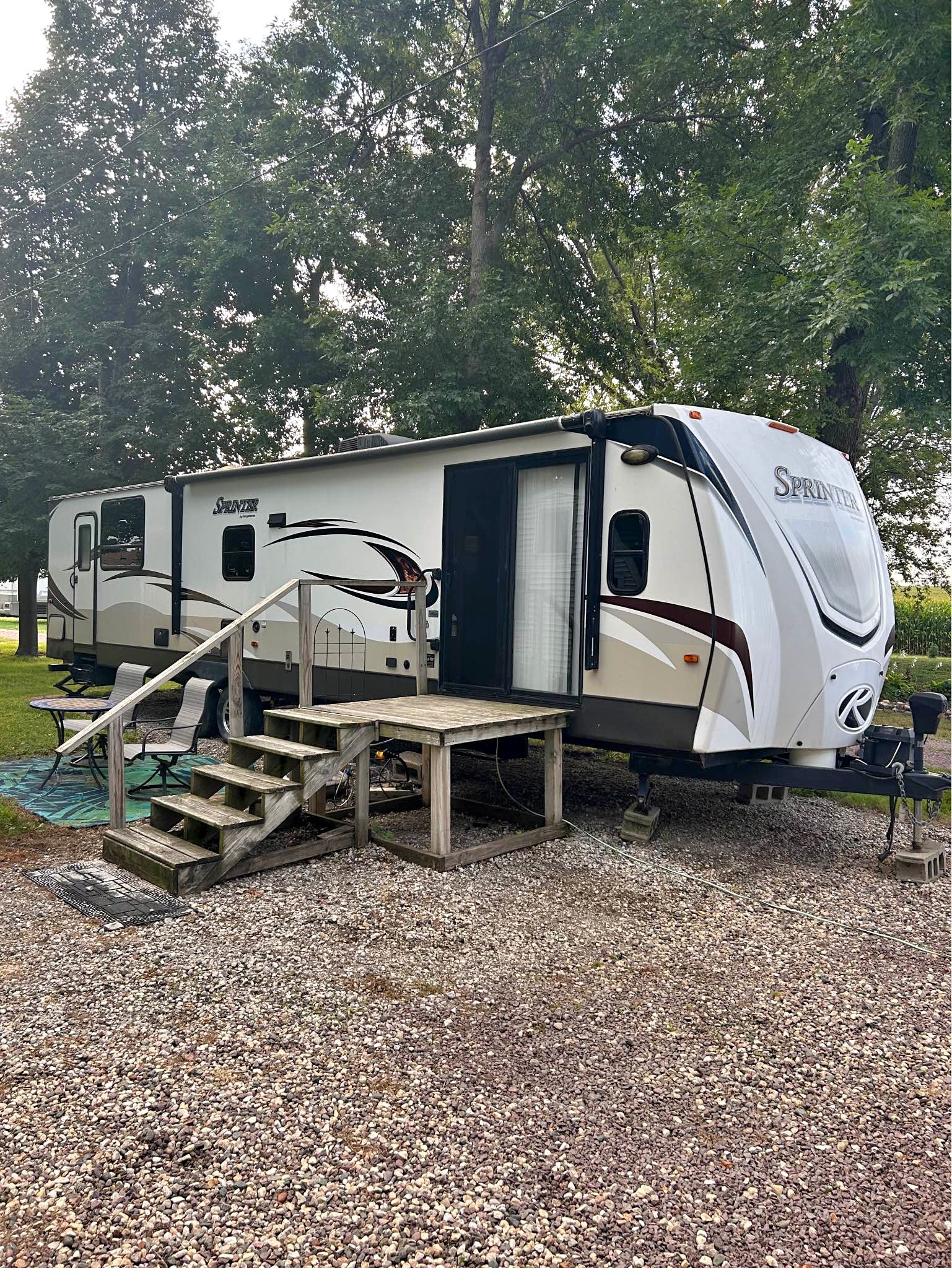 2014 Keystone Sprinter 40’ Camper Travel Trailer - RVs & Campers ...