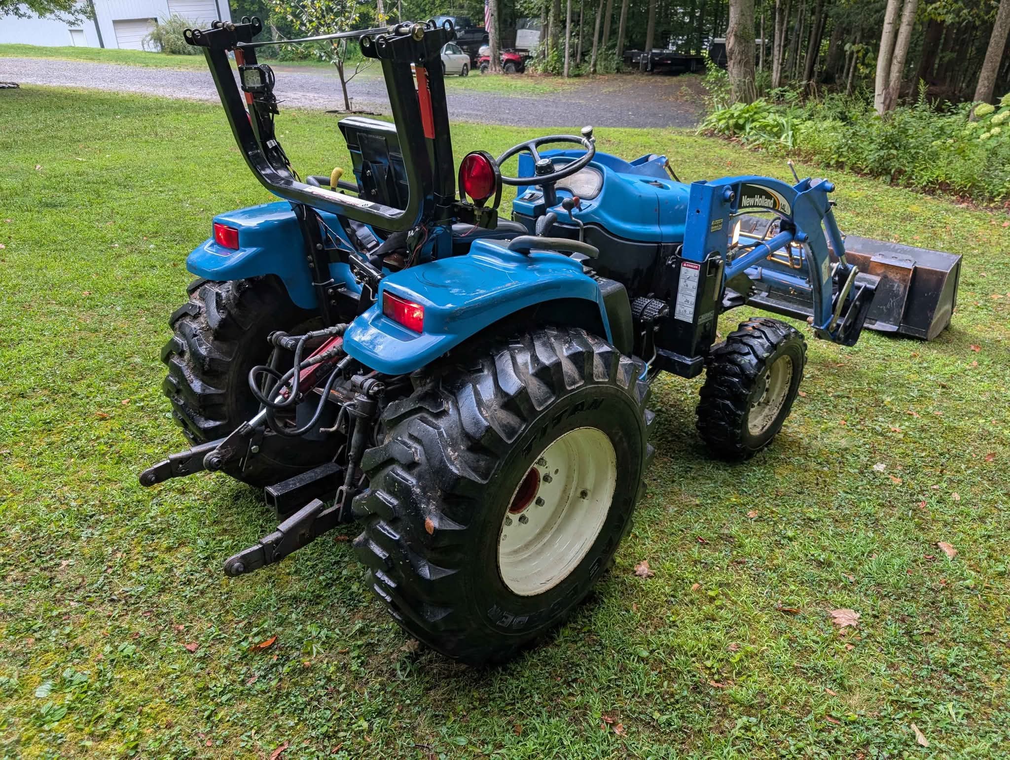 New Holland tc25d Tractor - Lawn Mowers - Locke, New York | Facebook ...