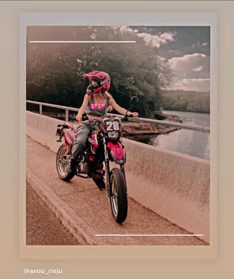 Axou AD