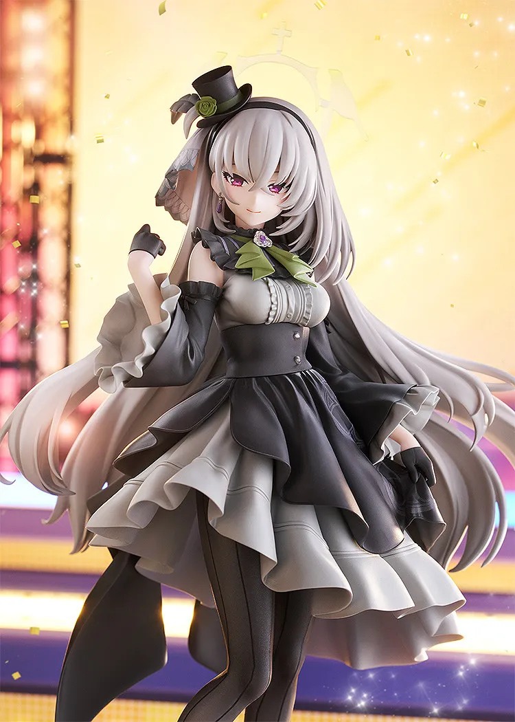 GSC Studio Utazumi Sakurako 1/7 scale figurine