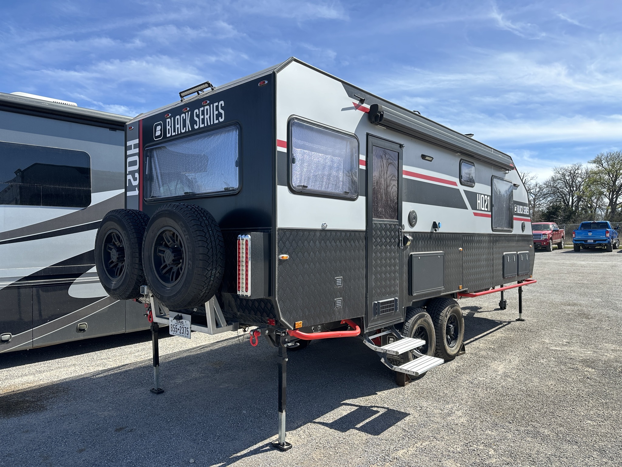 Texas Rv Outlet - Texas Rv Outlet added a new photo.