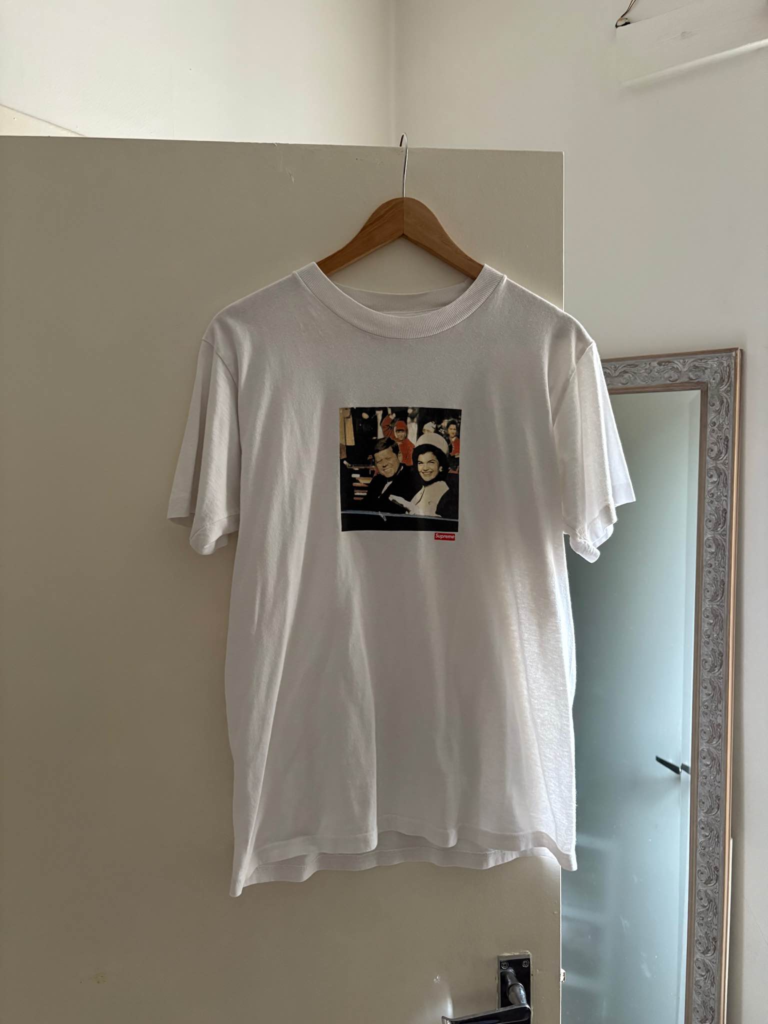 WTS Supreme Rocker Tee XL Excellent No Issue - 1k