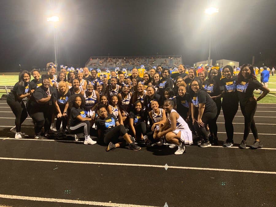 WFHS Cheer - A special shout out to our alumni...