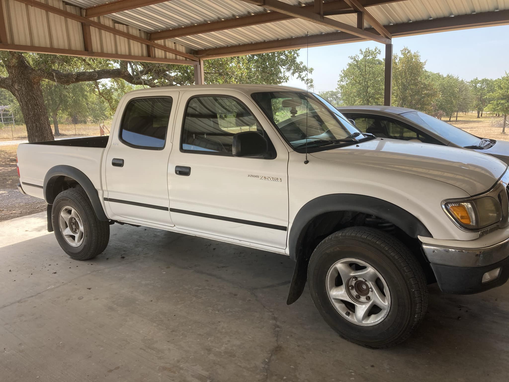 1998-2004 Toyota Tacoma M/T 4x4 Standard Cab Front Passenger Strut