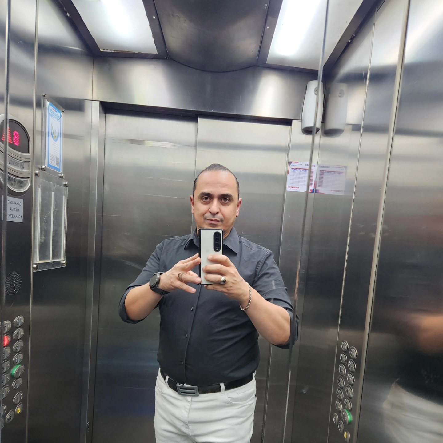 Papi Adams | Santiago