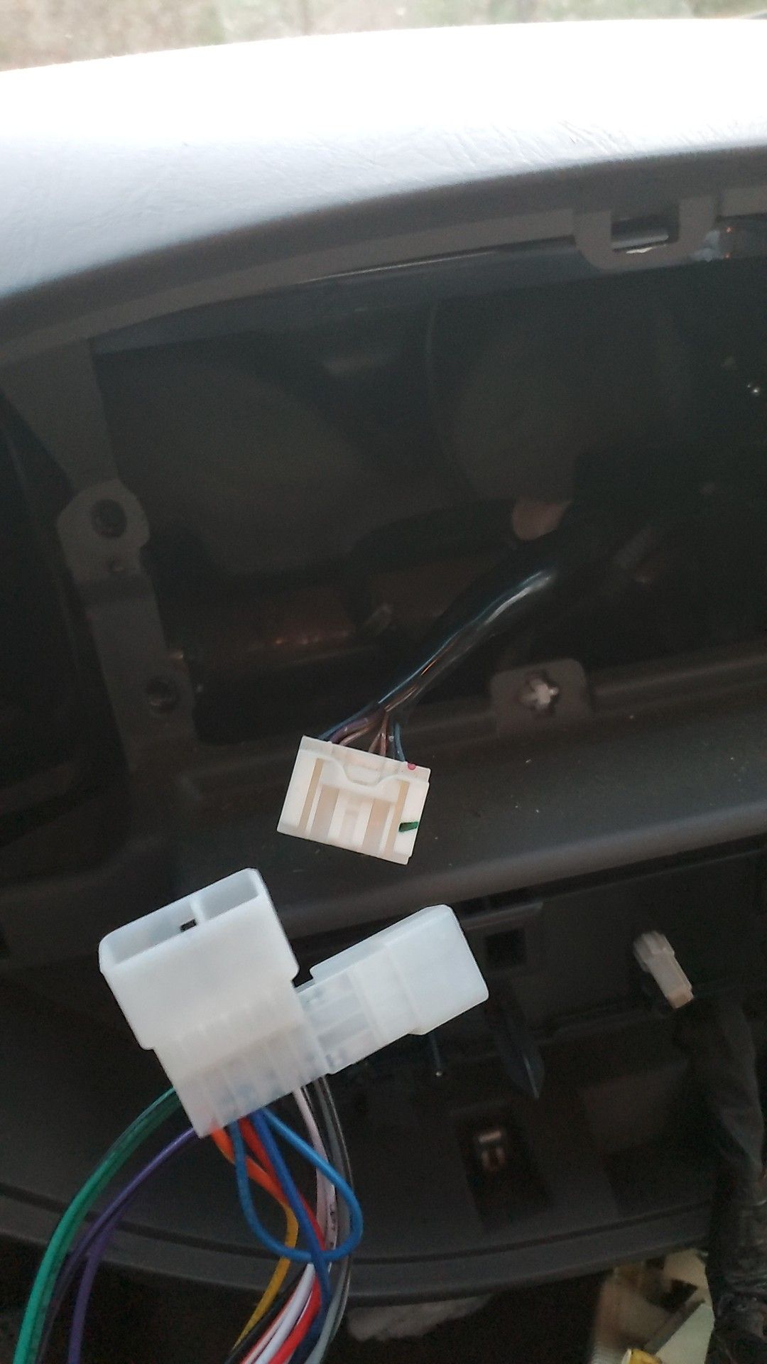 Metra 95-7801 Double DIN Dash Kit + Harness for ... - UK