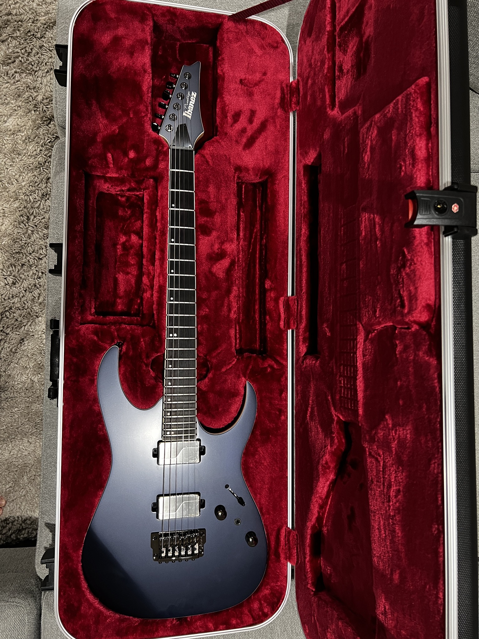 New to the collection ? RG5121 DBF Prestige!