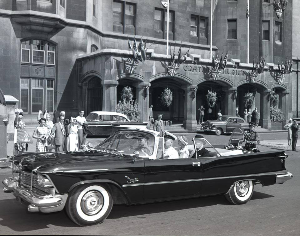 Lost Ottawa - Sunday Driver ... Princess Margaret in the back seat of a ...