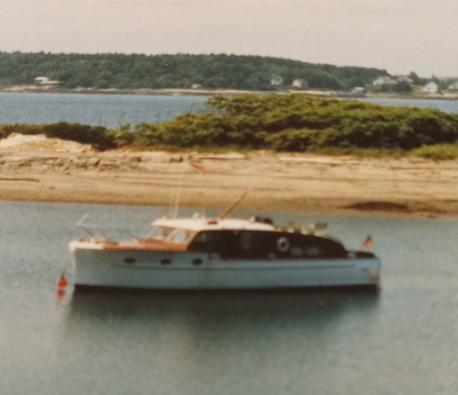 A 1956 Chris Craft ”Roamer Express” named 