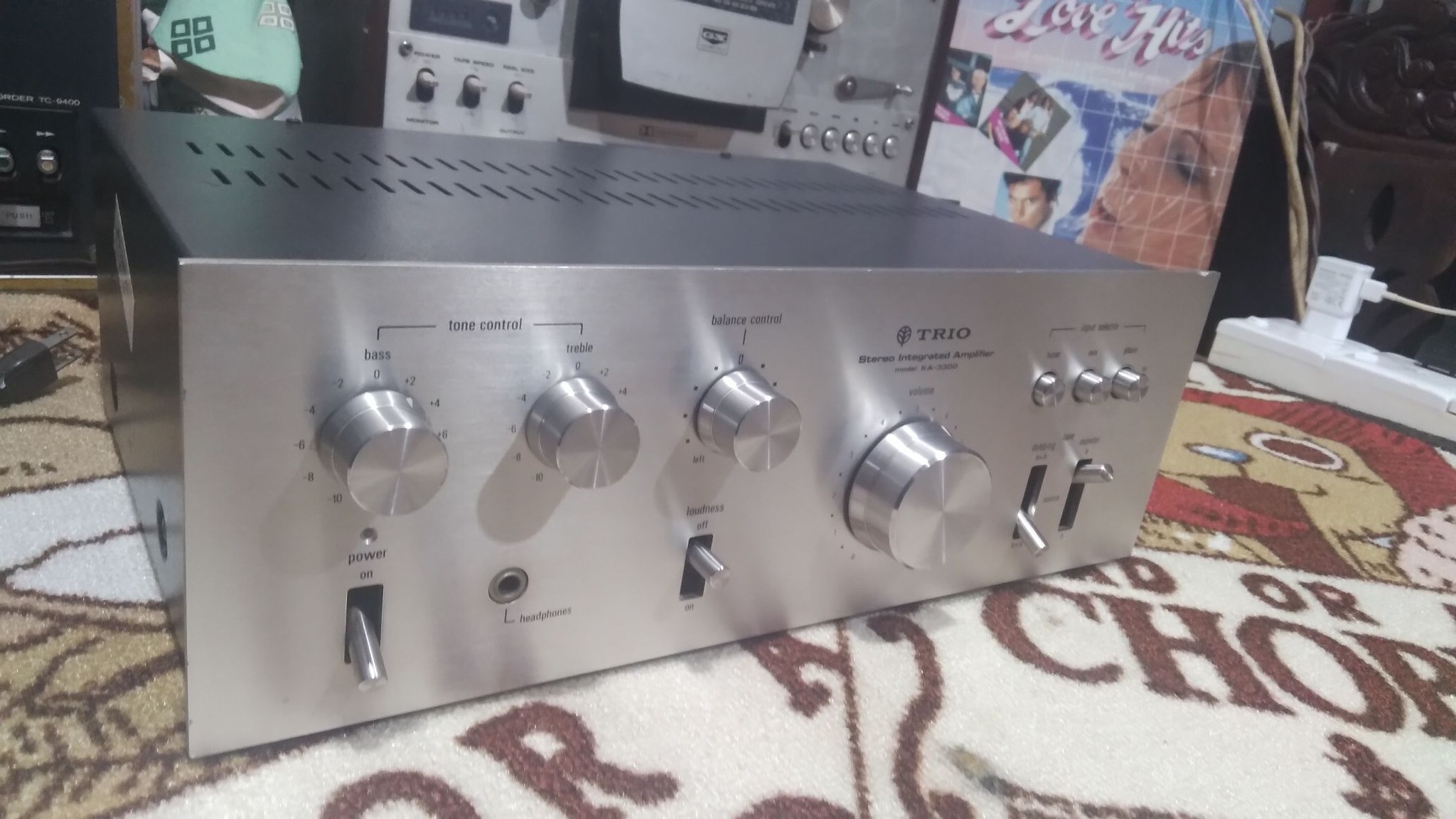 TRIO KA 3300 stereo integrated amplifier (KENWOOD ) year 1975