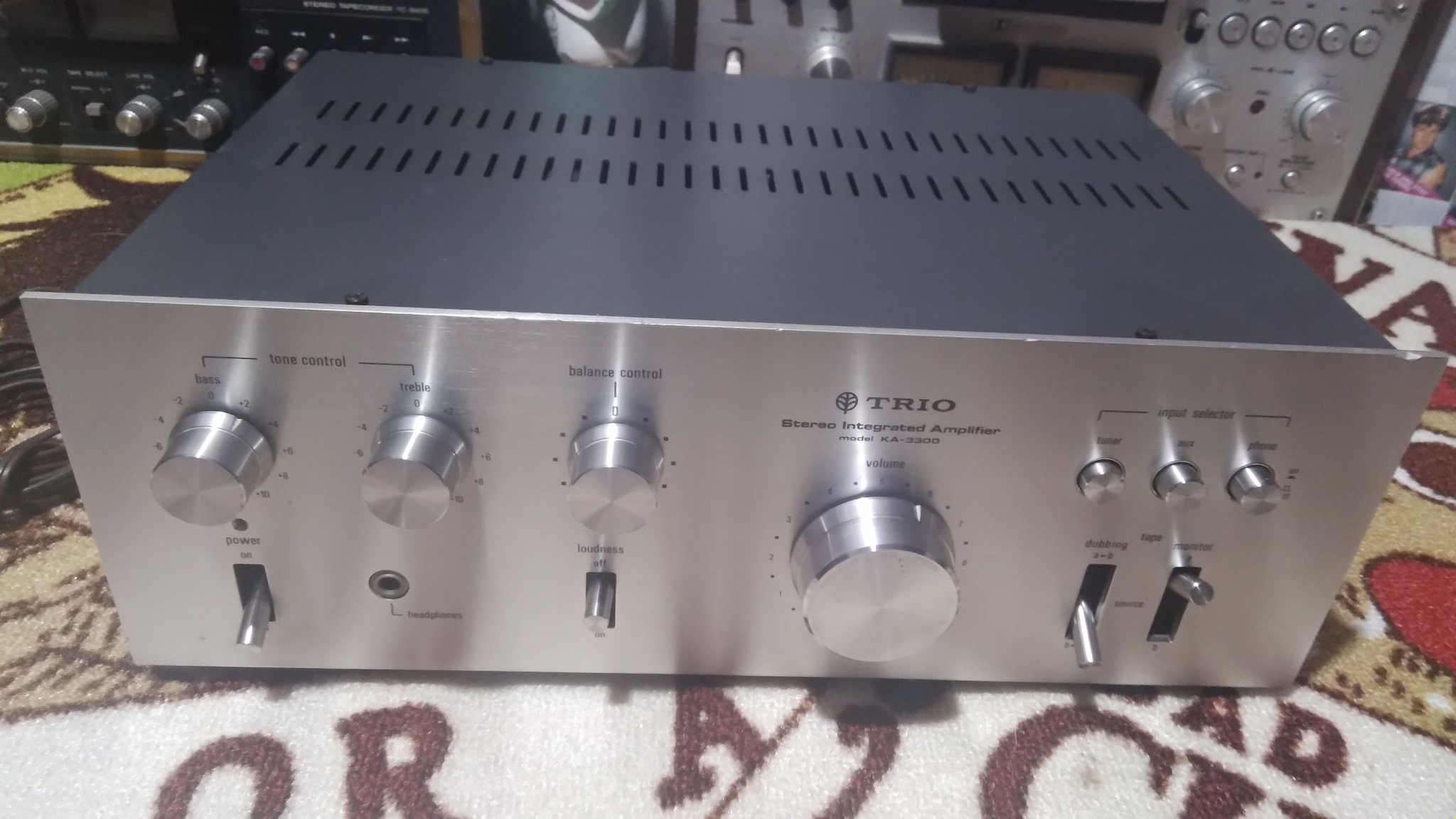 TRIO KA 3300 stereo integrated amplifier (KENWOOD ) 1975 year