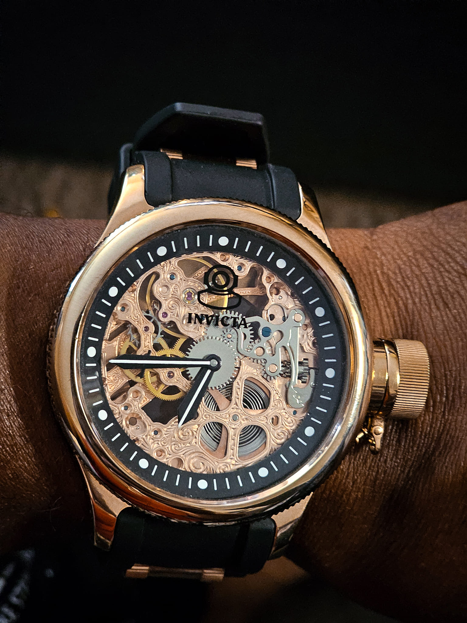 Honoring the 15th anniversary return of the Invicta Russian Diver