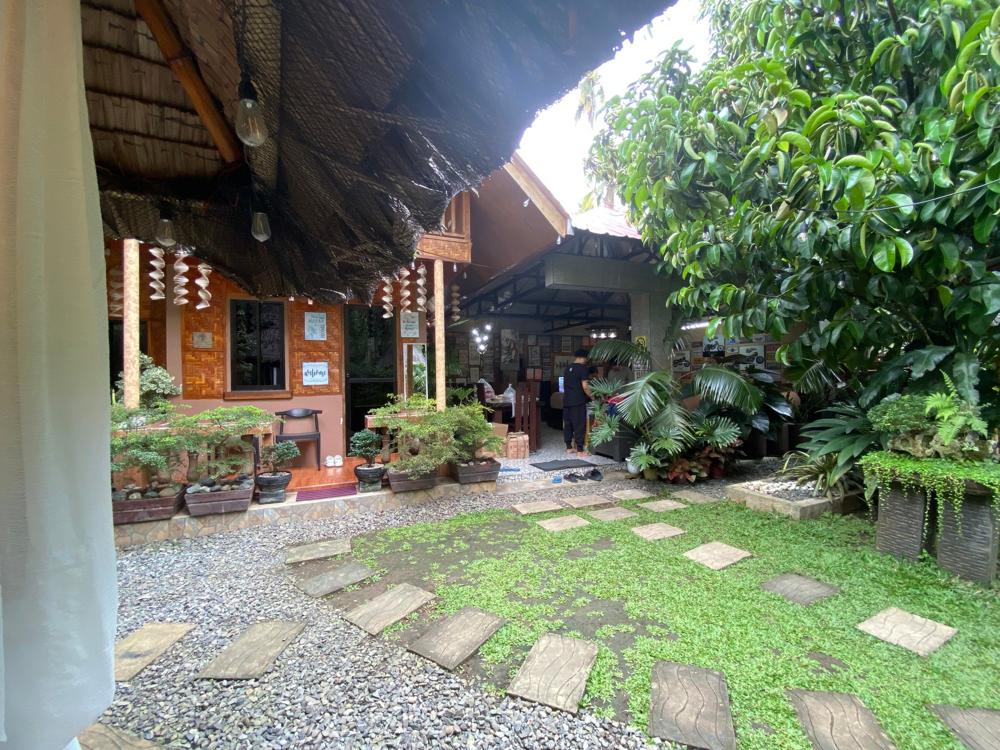 Cesar's HideAway | Davao City