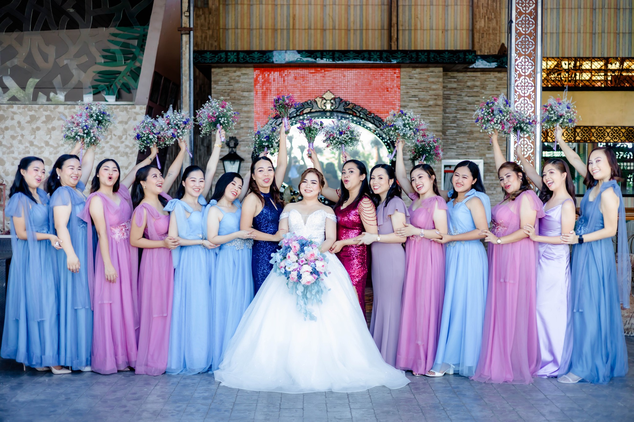 multiway navy bridesmaid dress Goddiva Cape Chiffon Sweetheart Maxi Trash the Dress in It is also advised modest plus size dress Tessuto:Rayon Crepe
