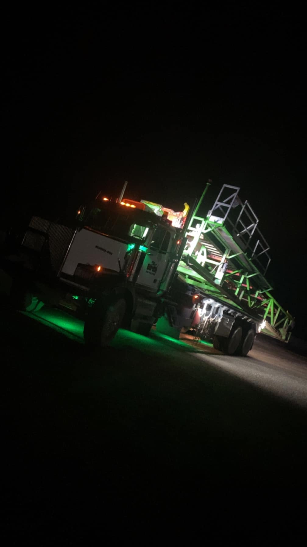 Raptor Picker Services & Hotshots Inc. | Lloydminster SK