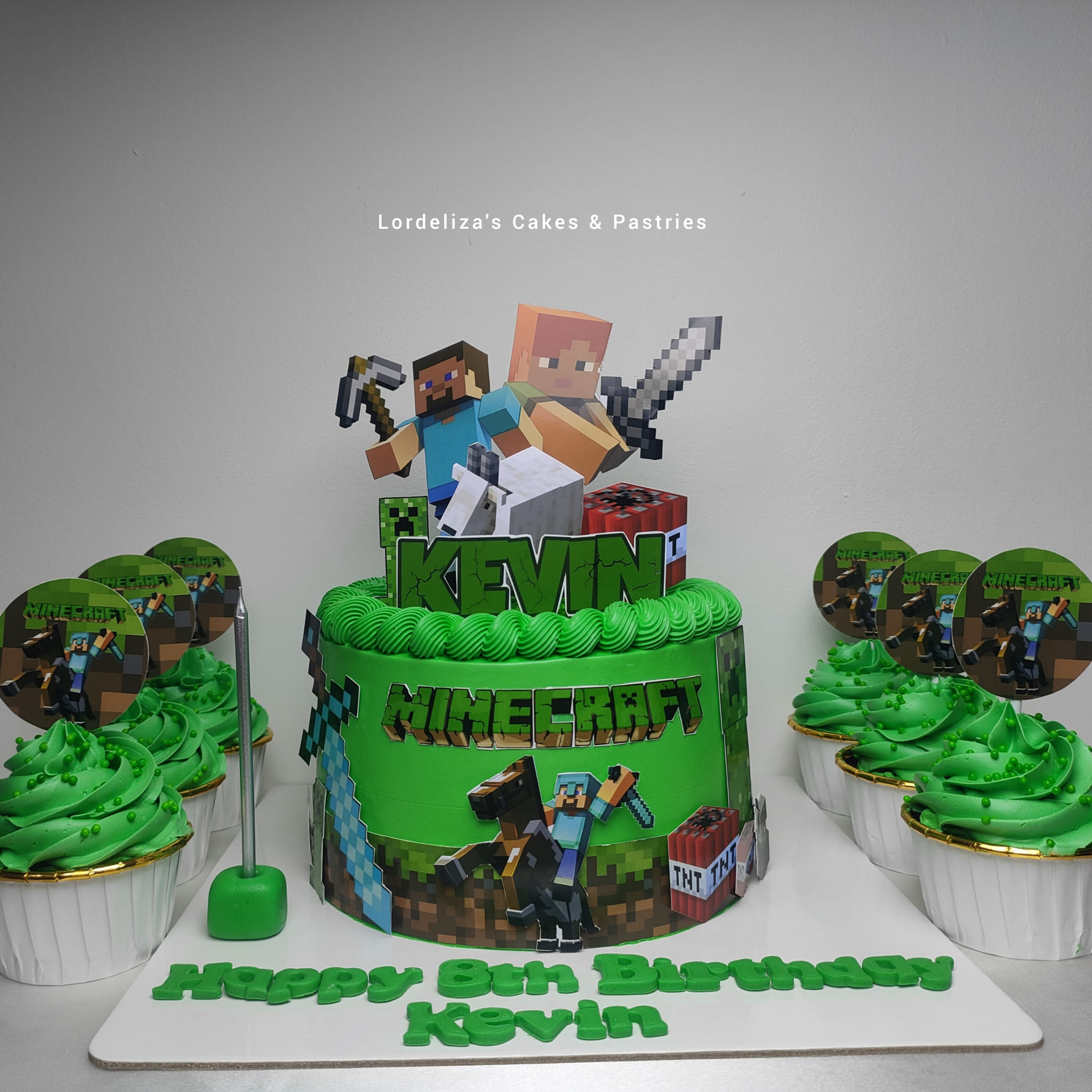 Minecraft theme cake 💚 ... - Lordeliza's Cakes & Pastries